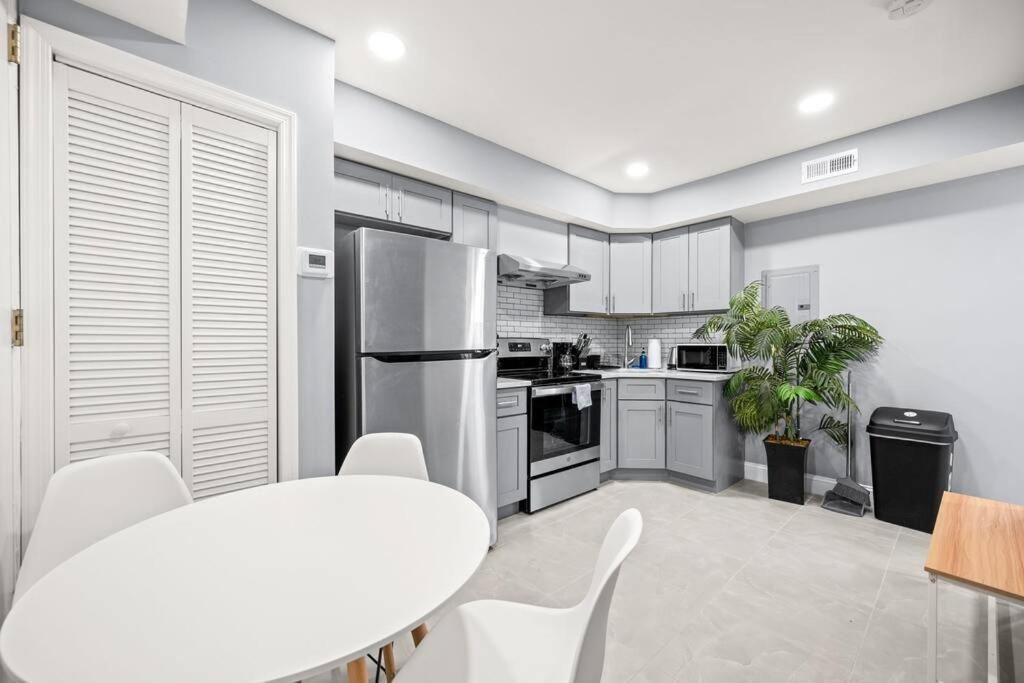New! Cozy Apt In Center City! Philadelphie Extérieur photo